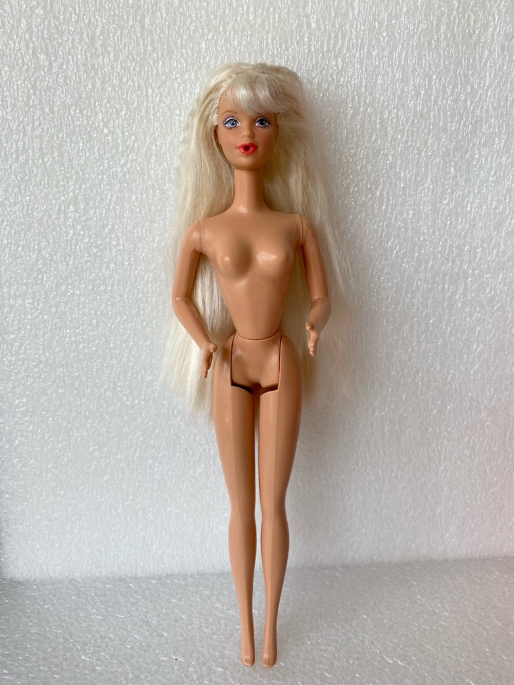 Vintage 1998 Birthday Party Blonde BARBIE Doll Mattel #22905 - NO Accessories - Picture 9 of 16